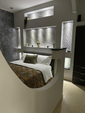 Il cortiletto28 Rooms & House